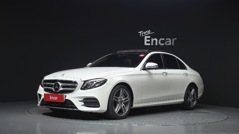 car Mercedes Benz E Class id25857 main photo