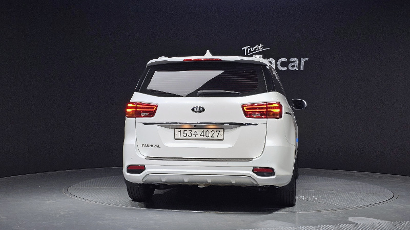 car KIA Carnival id25863 photo #4