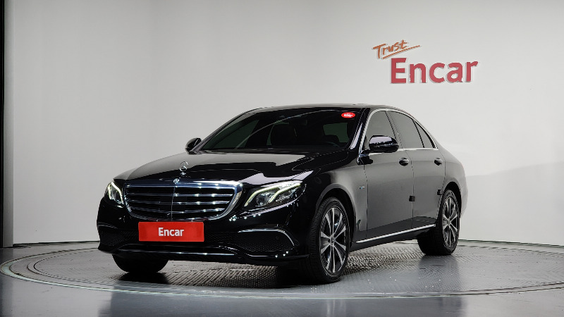 car Mercedes Benz E Class id25873 main photo