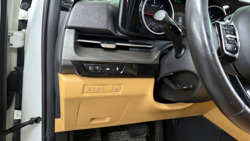 car KIA Carnival id25940 photo #16