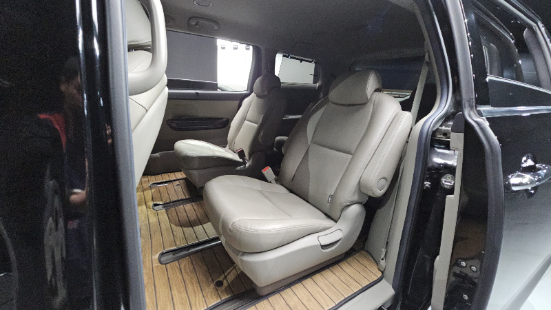car KIA Carnival id25947 photo #12