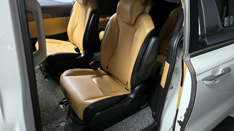 car KIA Carnival id25952 photo #11