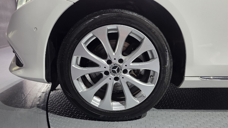 car Mercedes Benz E Class id26007 photo #5