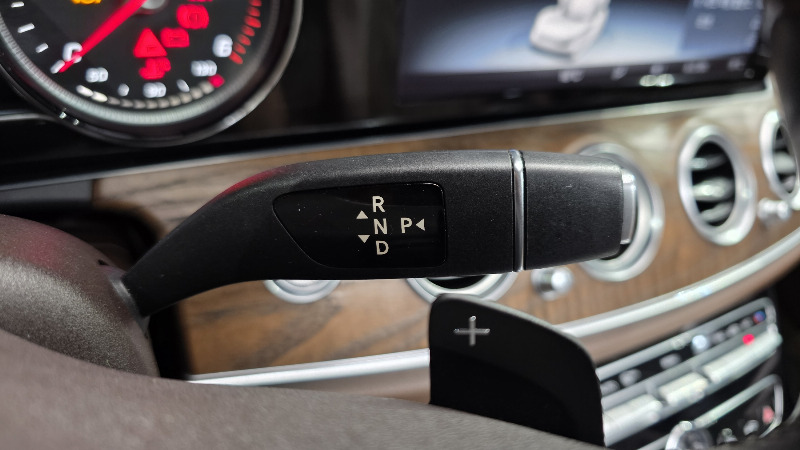car Mercedes Benz E Class id26007 photo #9