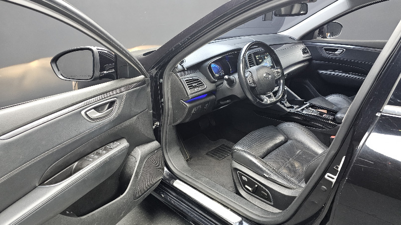 car Renault Samsung SM6 id26009 photo #10