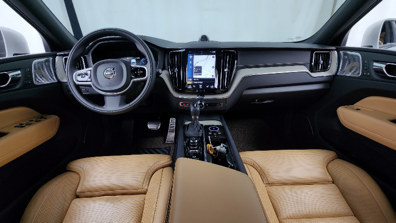 car Volvo XC60 id26079 photo #7