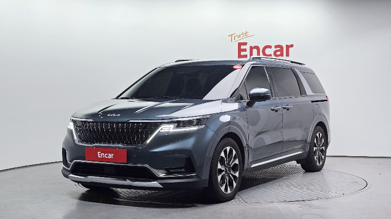 car KIA Carnival id26115 main photo