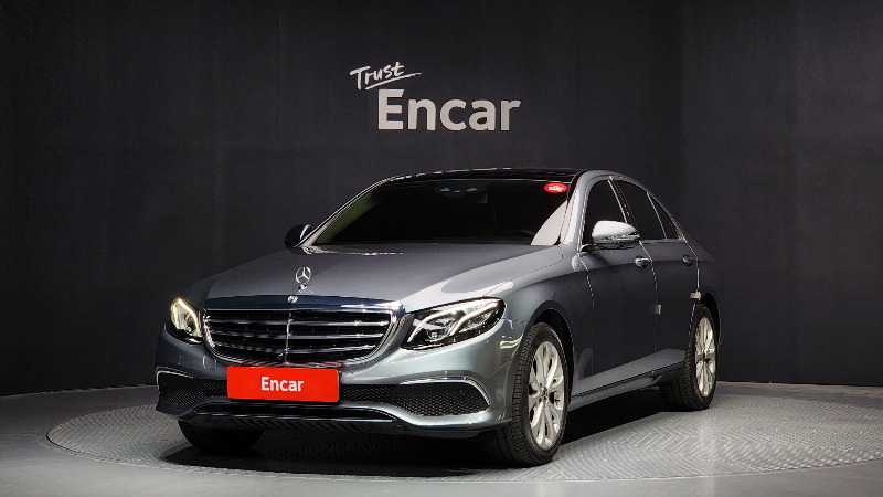car Mercedes Benz E Class id26156 main photo