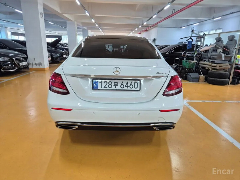car Mercedes Benz E Class id26207 photo #5