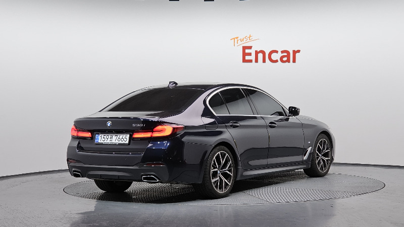 car BMW 5 Series id26334 photo #2