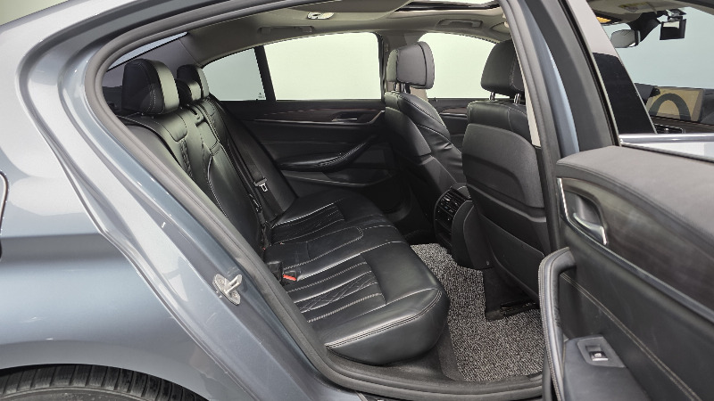 car BMW 5 Series id26371 photo #11