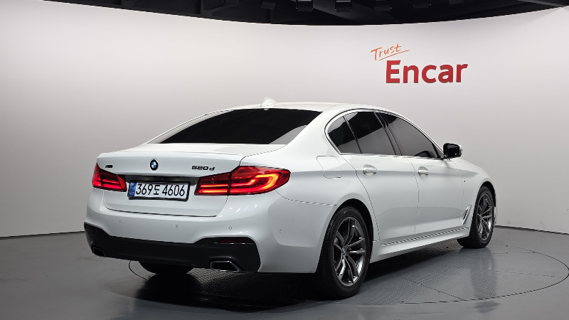 car BMW 5 Series id26404 photo #2