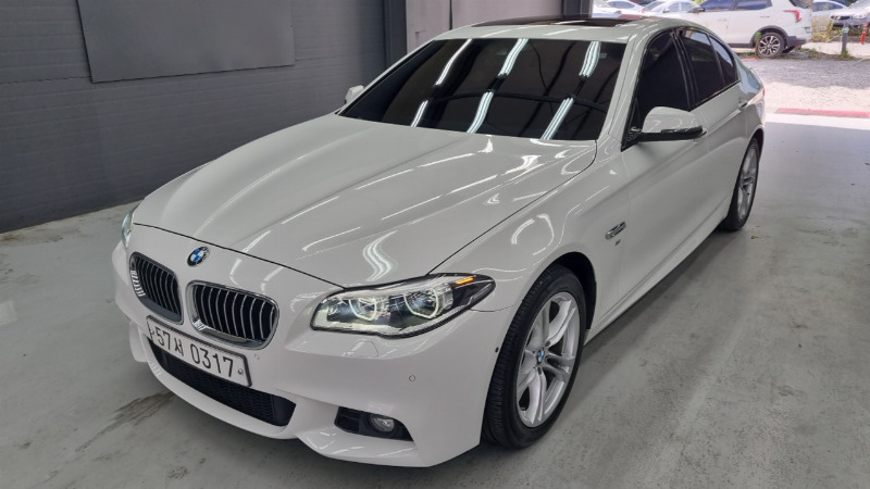 car BMW 5 Series id26845 main photo