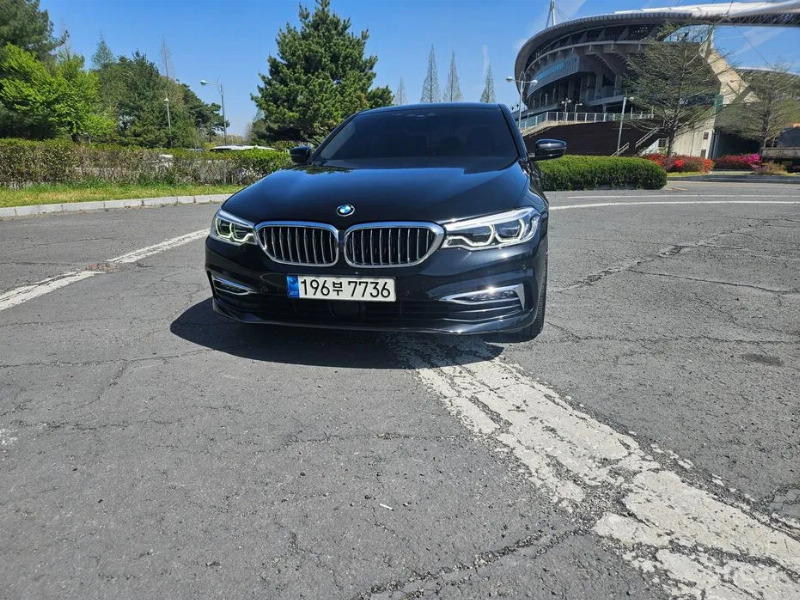 car BMW 5 Series id26980 main photo
