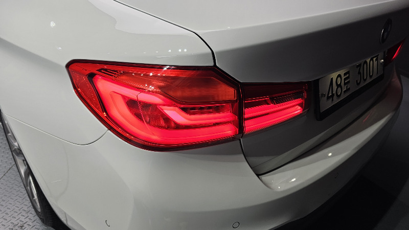 car BMW 5 Series id26982 photo #23