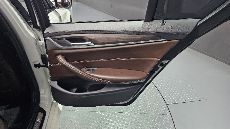 car BMW 5 Series id26982 photo #25