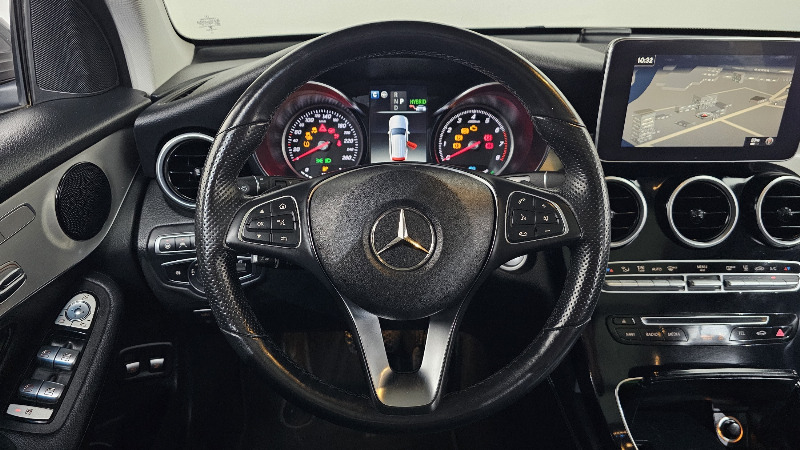 car Mercedes Benz GLC id27035 photo #13