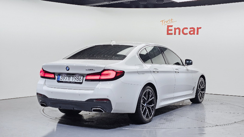 car BMW 5 Series id27732 photo #2