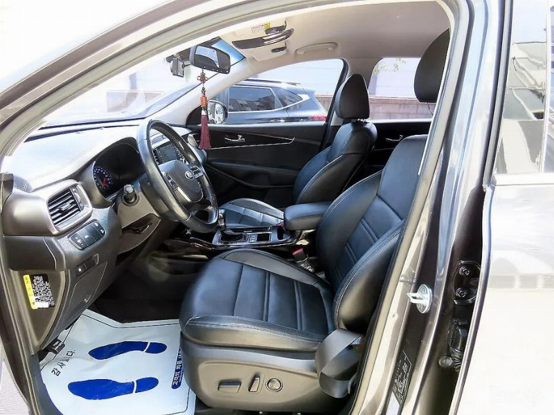 car KIA Sorento id28052 photo #5