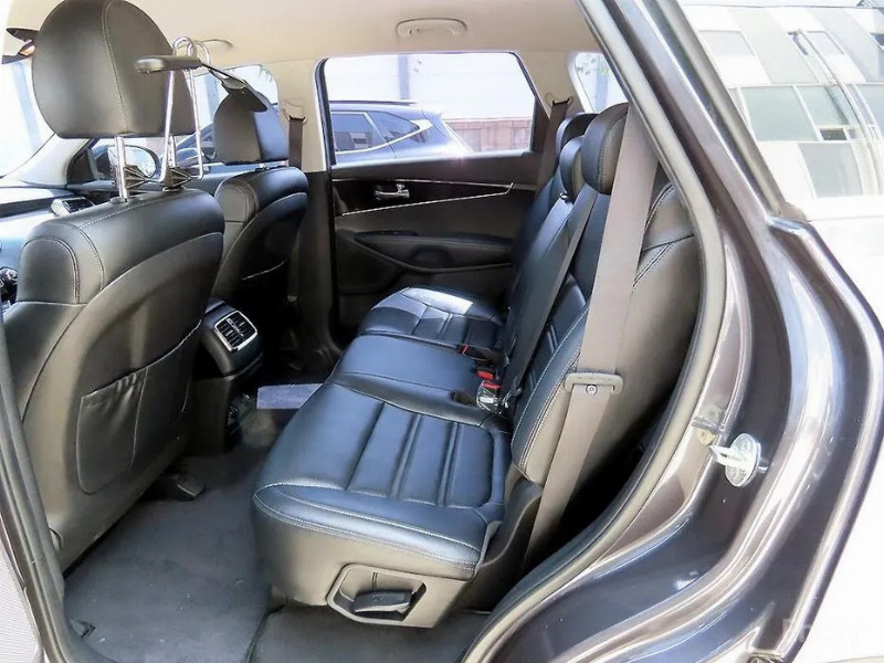 car KIA Sorento id28052 photo #6