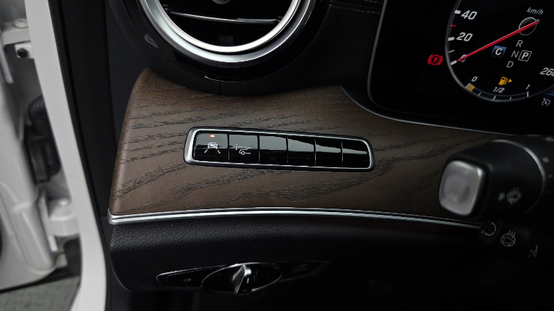 car Mercedes Benz E Class id28632 photo #20