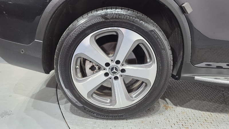 car Mercedes Benz GLC id28665 photo #5
