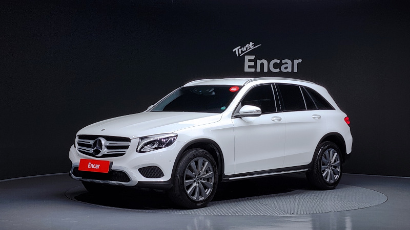 car Mercedes Benz GLC id28668 main photo