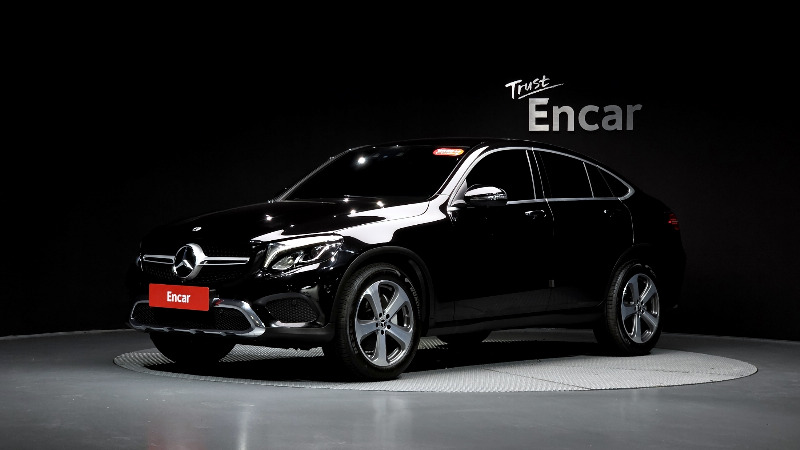 car Mercedes Benz GLC id28682 main photo