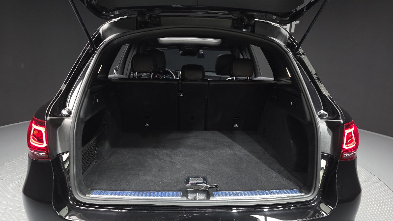 car Mercedes Benz GLC id28683 photo #20