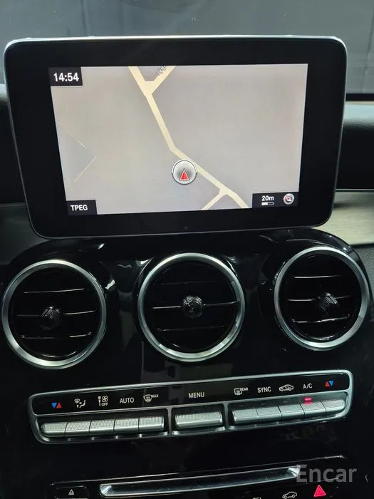 car Mercedes Benz GLC id28694 photo #13