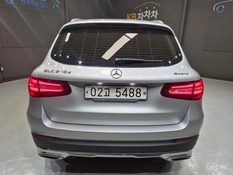 car Mercedes Benz GLC id28694 photo #4
