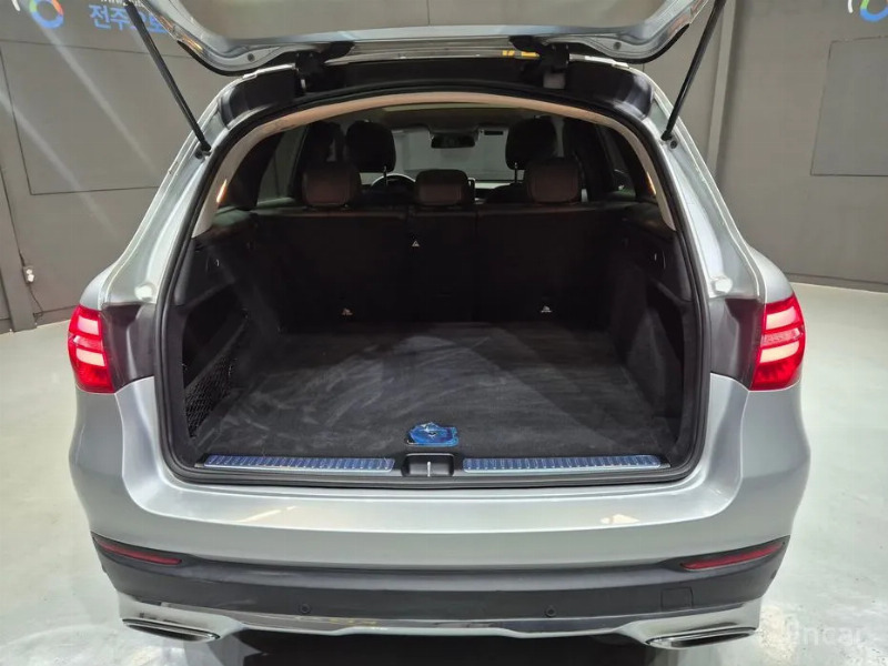 car Mercedes Benz GLC id28694 photo #6
