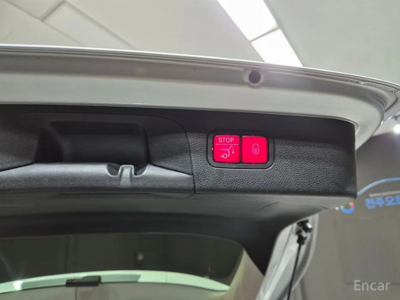 car Mercedes Benz GLC id28694 photo #7