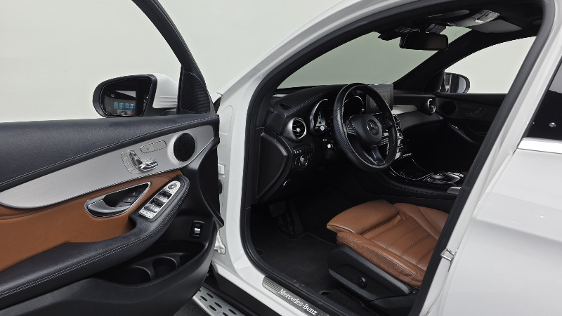 car Mercedes Benz GLC id28701 photo #10