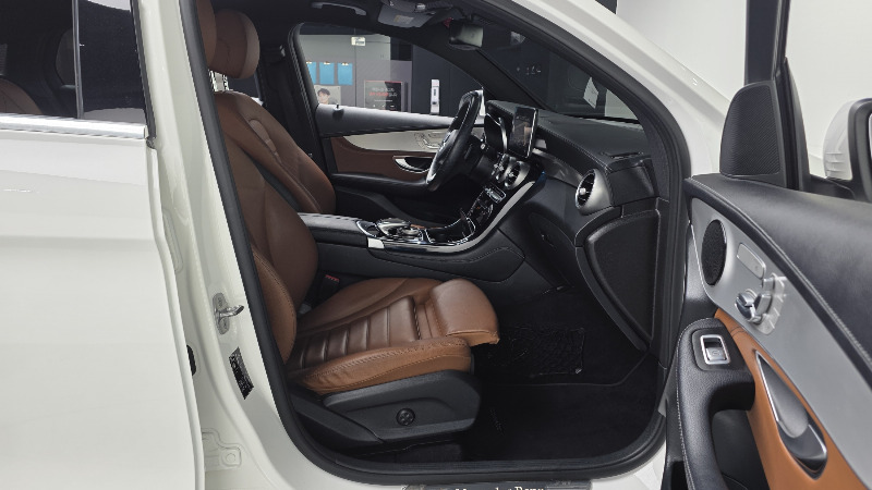 car Mercedes Benz GLC id28701 photo #11