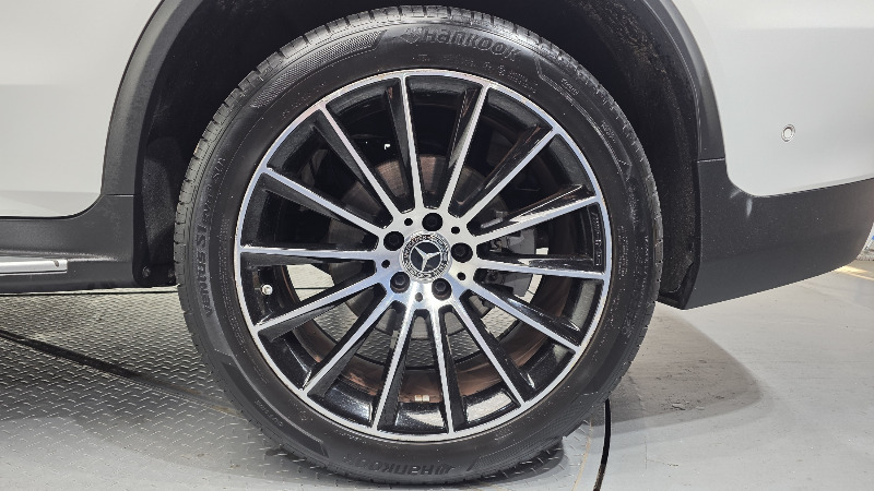 car Mercedes Benz GLC id28701 photo #21
