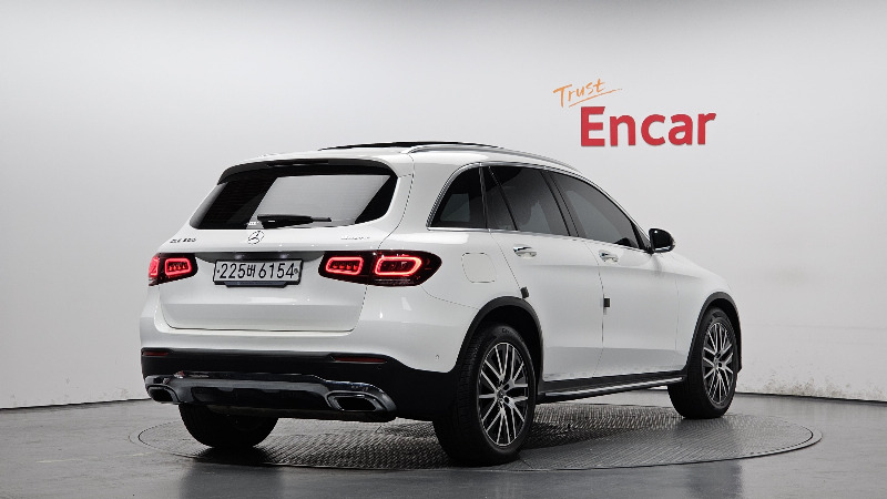 car Mercedes Benz GLC id28718 photo #2