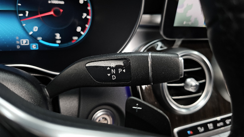 car Mercedes Benz GLC id28718 photo #9