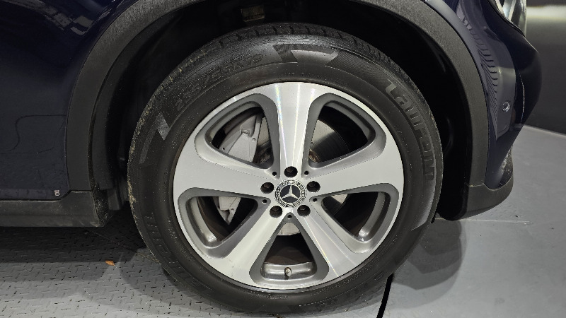 car Mercedes Benz GLC id28732 photo #5