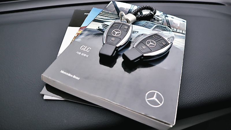 car Mercedes Benz GLC id28775 photo #15