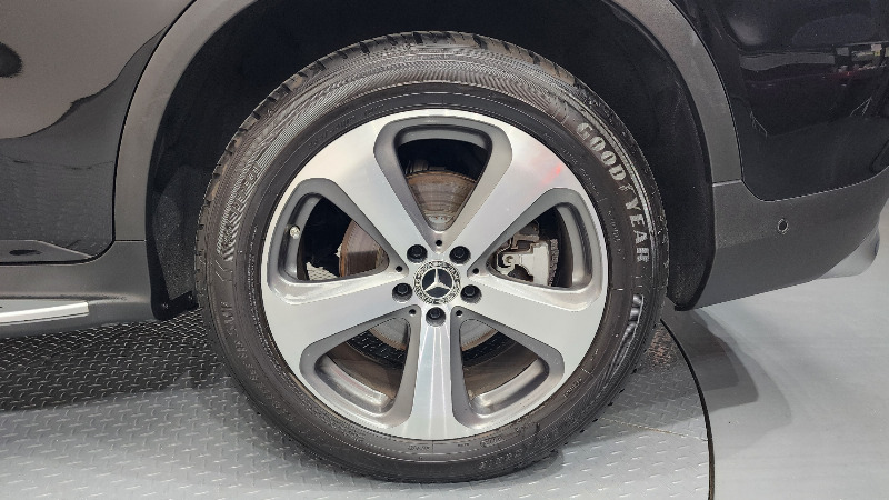 car Mercedes Benz GLC id28788 photo #21