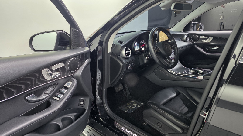 car Mercedes Benz GLC id28832 photo #10