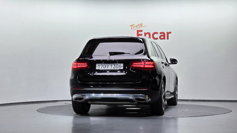 car Mercedes Benz GLC id28832 photo #4