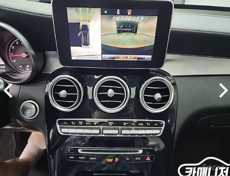 car Mercedes Benz GLC id28834 photo #10