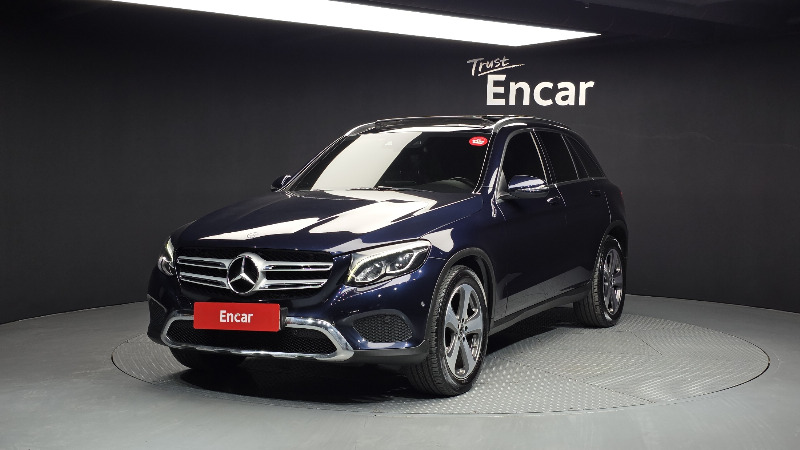 car Mercedes Benz GLC id28835 main photo