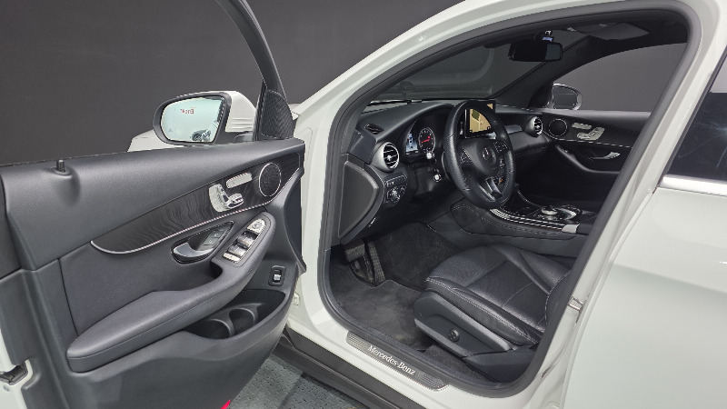 car Mercedes Benz GLC id28839 photo #10