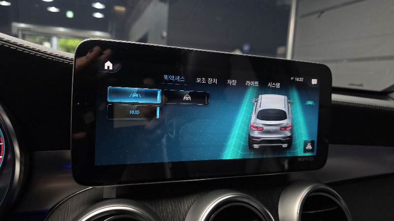car Mercedes Benz GLC id28848 photo #16