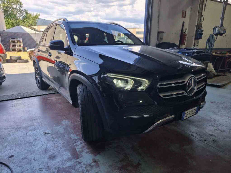 car Mercedes Benz GLE id28890 main photo