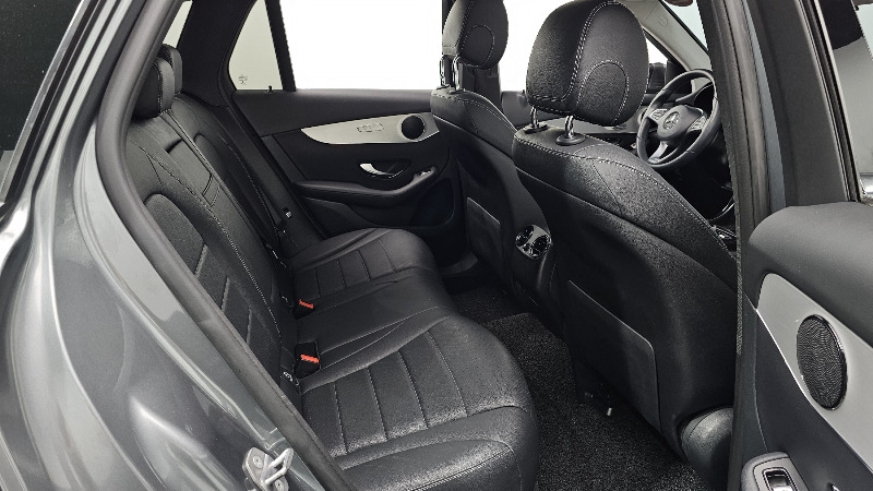 car Mercedes Benz GLC id29320 photo #12