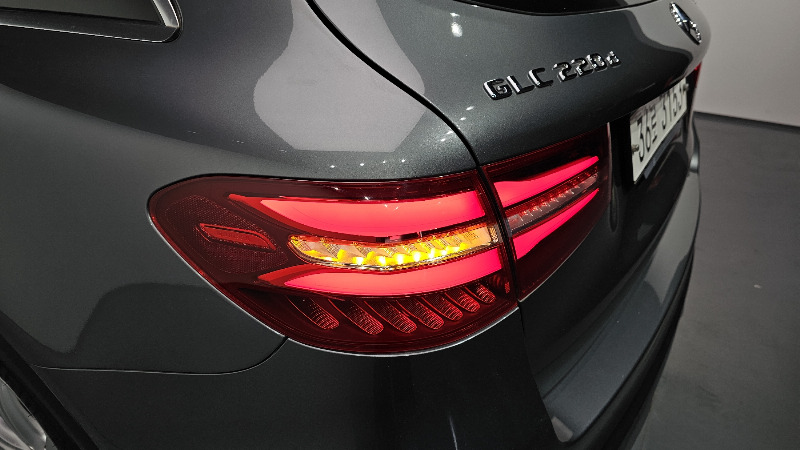 car Mercedes Benz GLC id29320 photo #23